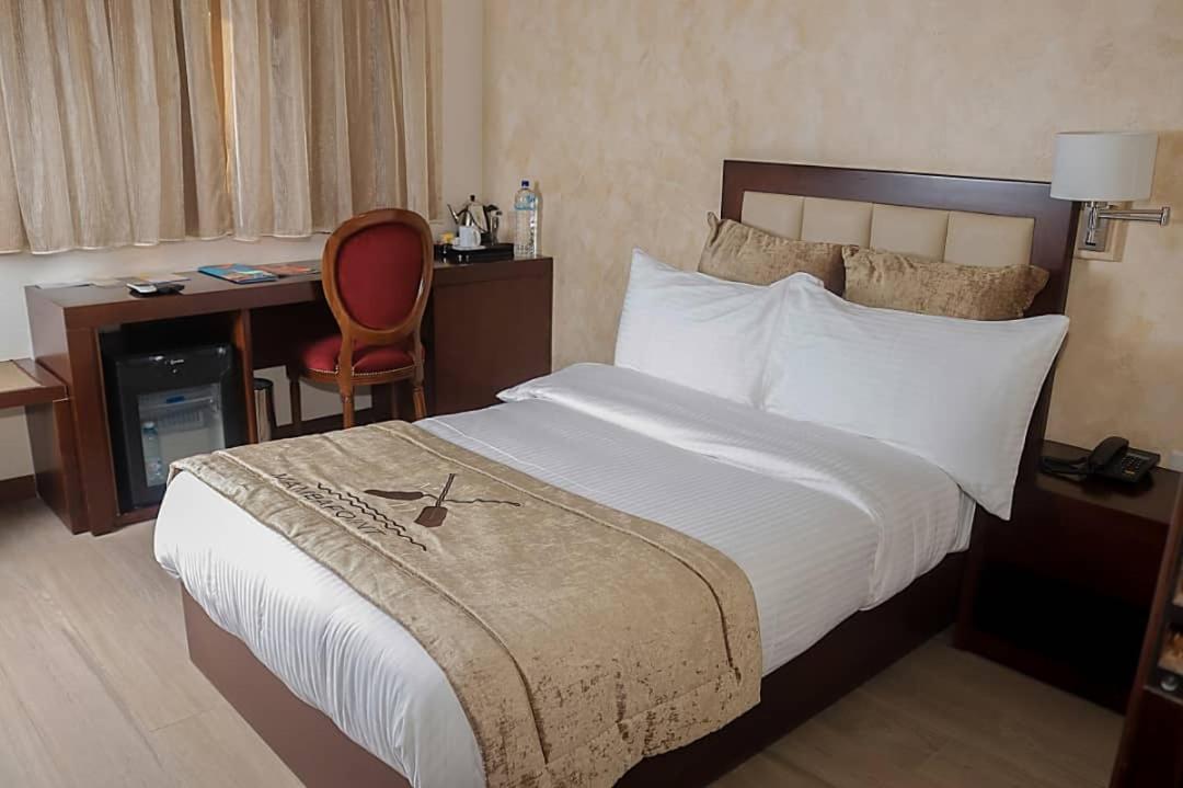 Mamba Point Hotel Freetown Eksteriør billede
