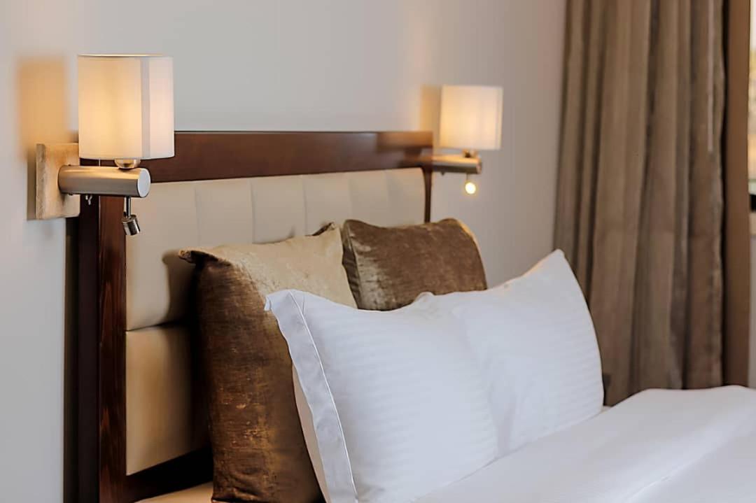 Mamba Point Hotel Freetown Eksteriør billede