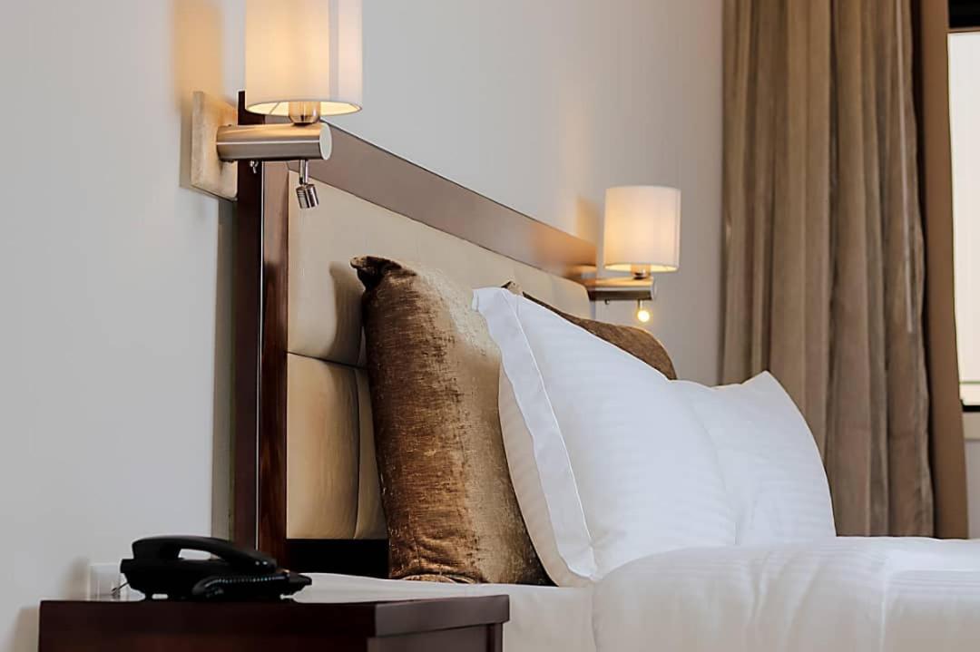 Mamba Point Hotel Freetown Eksteriør billede